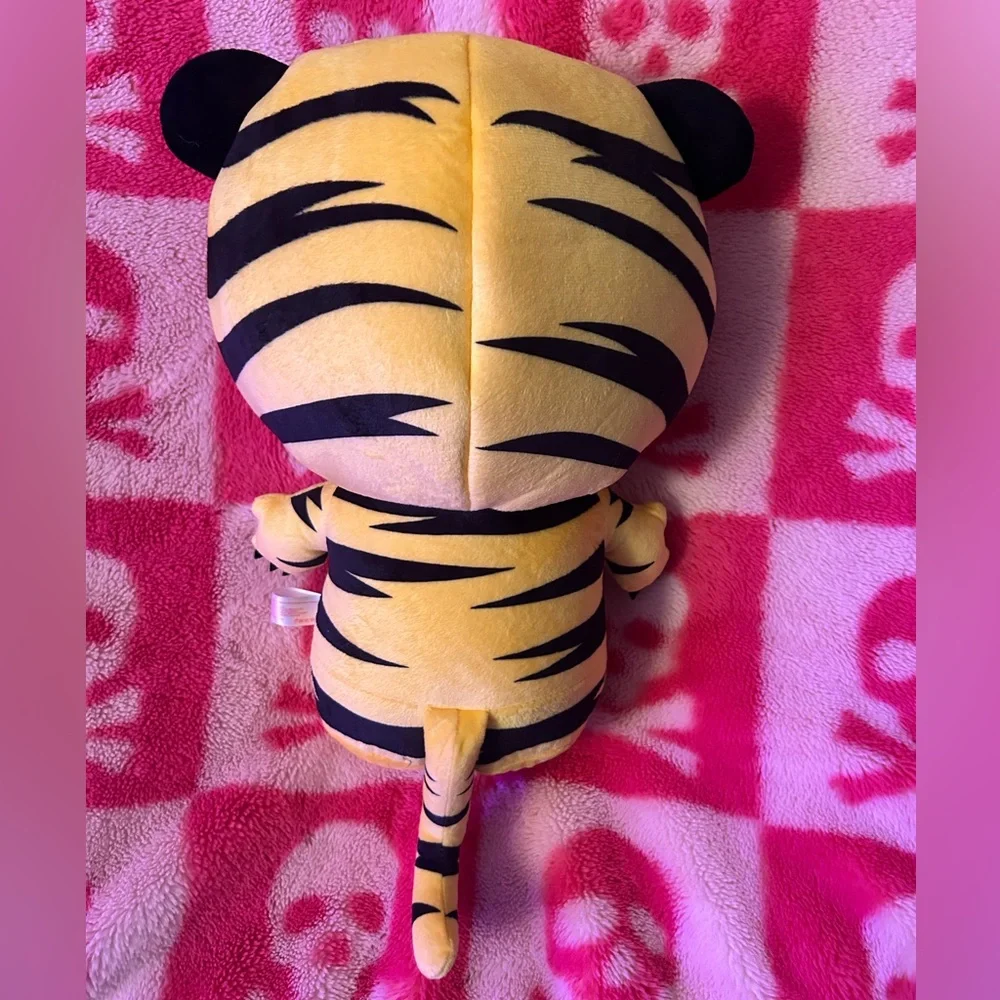 Hello Kitty X Kid Robot weighted “year of the tiger” plush - Picture 4 of 5